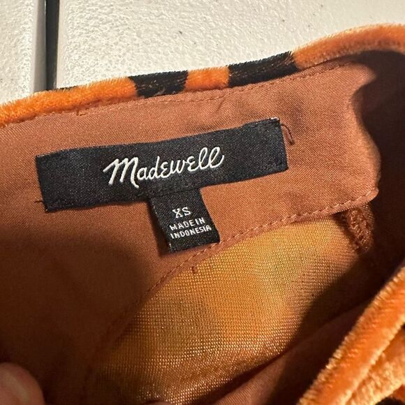 MADEWELL  Velvet Memento Ruffle Sleeve Top in Leopard Dot xs - Picture 4 of 9